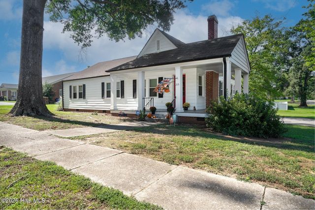 213 N Walnut Street, Spring Hope, NC 27882