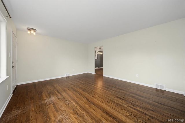 1017 Amelia Avenue, Royal Oak, MI 48073