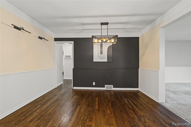 1017 Amelia Avenue, Royal Oak, MI 48073