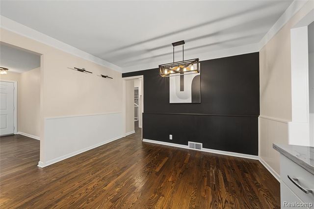 1017 Amelia Avenue, Royal Oak, MI 48073