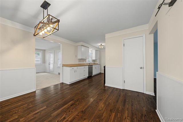 1017 Amelia Avenue, Royal Oak, MI 48073