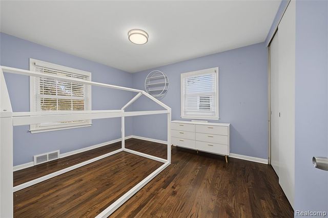 1017 Amelia Avenue, Royal Oak, MI 48073