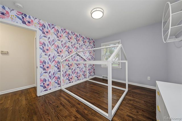 1017 Amelia Avenue, Royal Oak, MI 48073