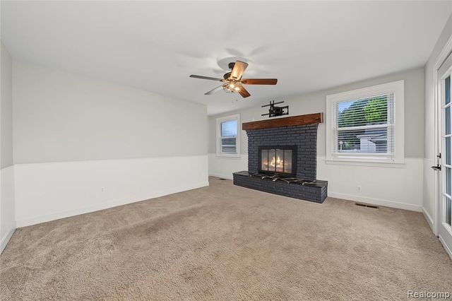 1017 Amelia Avenue, Royal Oak, MI 48073