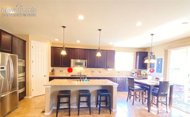 6106 Wolf Village Drive, Colorado Springs, CO 80924