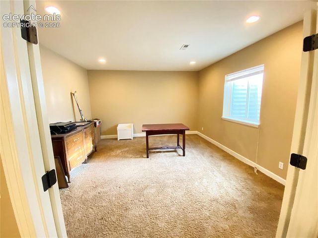 6106 Wolf Village Drive, Colorado Springs, CO 80924