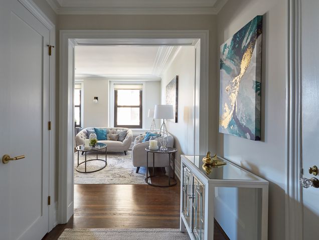 3730 N Lake Shore Drive 5B, Chicago, IL 60613