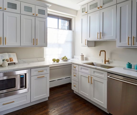 3730 N Lake Shore Drive 5B, Chicago, IL 60613