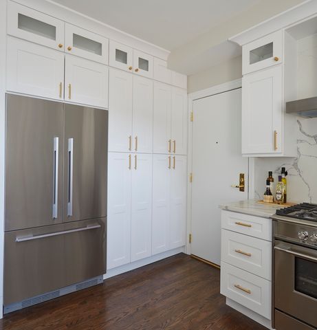 3730 N Lake Shore Drive 5B, Chicago, IL 60613