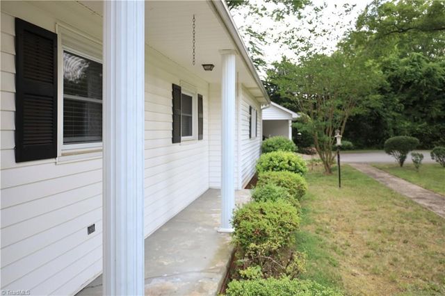 9355 Styers Ferry Road, Clemmons, NC 27012