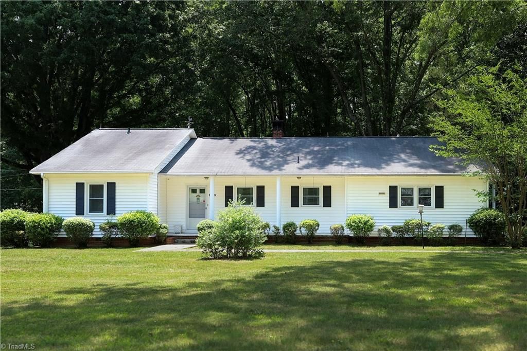 9355 Styers Ferry Road, Clemmons, NC 27012