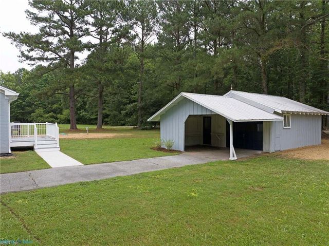 591 Possum Point RD, Port Haywood, VA 23138