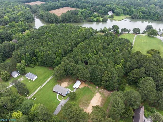 591 Possum Point RD, Port Haywood, VA 23138