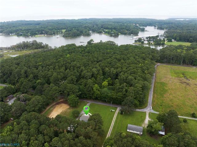 591 Possum Point RD, Port Haywood, VA 23138