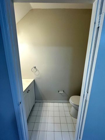 752 SW 122nd Terrace, Pembroke Pines, FL 33025