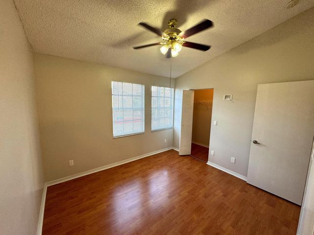 752 SW 122nd Terrace, Pembroke Pines, FL 33025