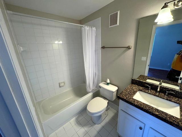 752 SW 122nd Terrace, Pembroke Pines, FL 33025