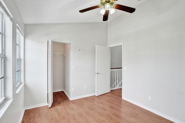 752 SW 122nd Terrace, Pembroke Pines, FL 33025