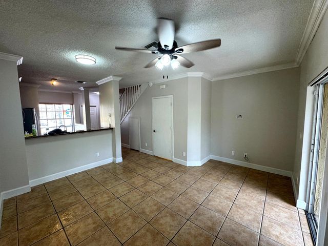 752 SW 122nd Terrace, Pembroke Pines, FL 33025