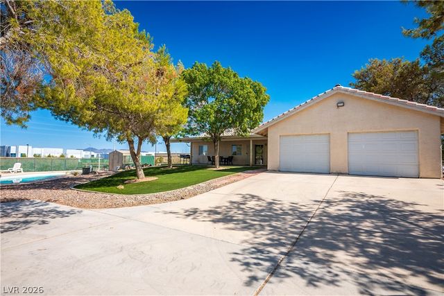 6990 West Richmar Avenue, Las Vegas, NV 89178