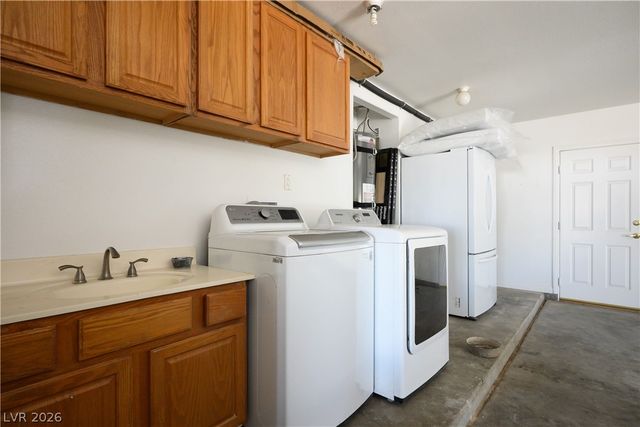 6990 West Richmar Avenue, Las Vegas, NV 89178