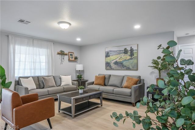 6990 West Richmar Avenue, Las Vegas, NV 89178