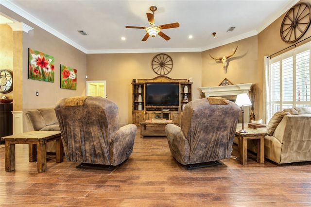 15302 Devin Lane, Crosby, TX 77532