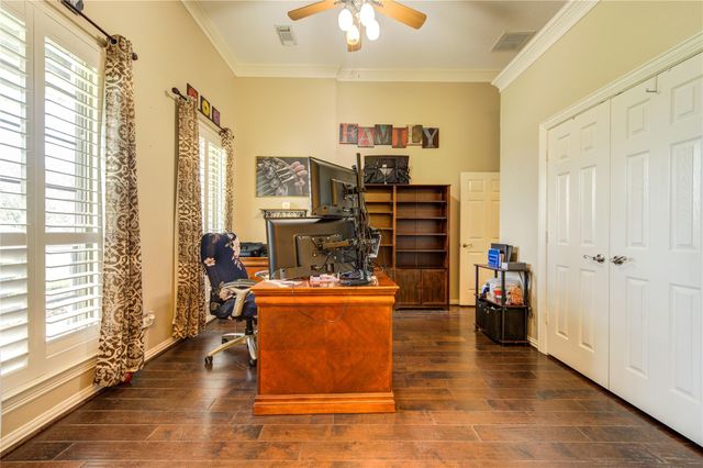 15302 Devin Lane, Crosby, TX 77532