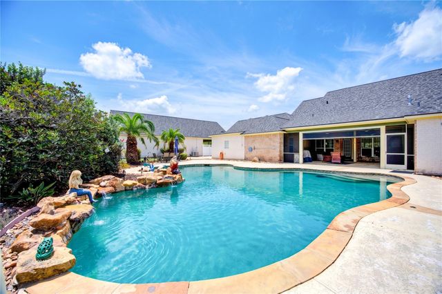 15302 Devin Lane, Crosby, TX 77532