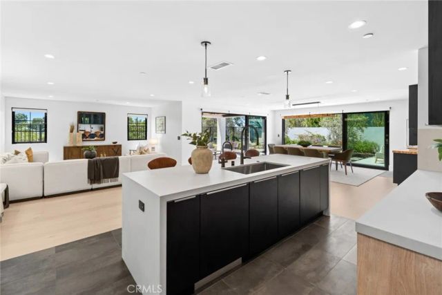 2207 Port Harwick, Newport Beach, CA 92660