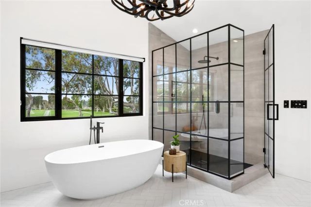 2207 Port Harwick, Newport Beach, CA 92660