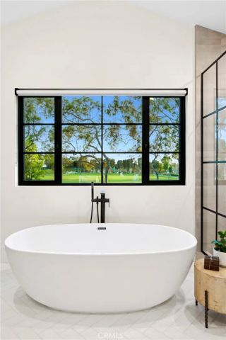 2207 Port Harwick, Newport Beach, CA 92660