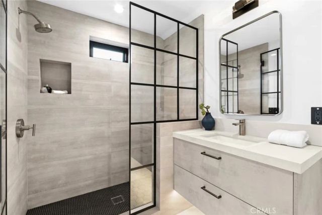 2207 Port Harwick, Newport Beach, CA 92660