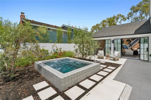 2207 Port Harwick, Newport Beach, CA 92660