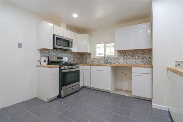 5001 W. Florida 129, Hemet, CA 92545