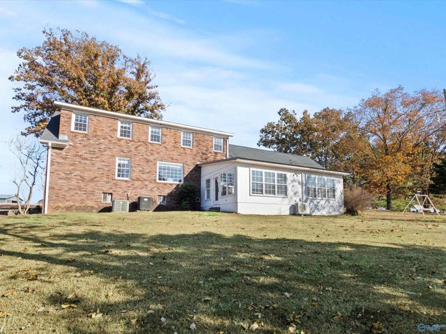 880 County Road 299, Trinity, AL 35673