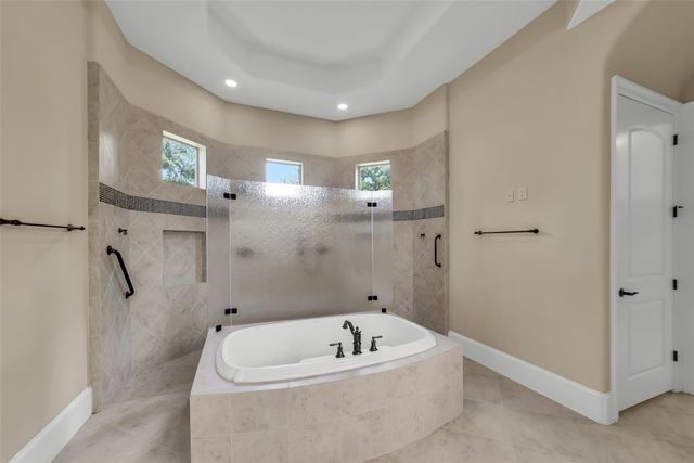 9120 Kenilworth Street, Houston, TX 77024