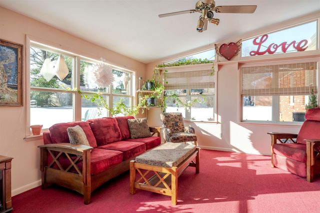 317 WINDEMERE DR, Staunton, VA 24401