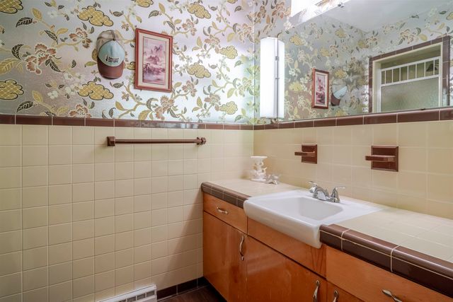 317 WINDEMERE DR, Staunton, VA 24401