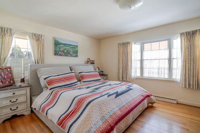 317 WINDEMERE DR, Staunton, VA 24401