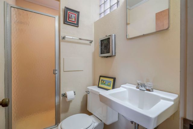 317 WINDEMERE DR, Staunton, VA 24401