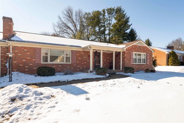 317 WINDEMERE DR, Staunton, VA 24401