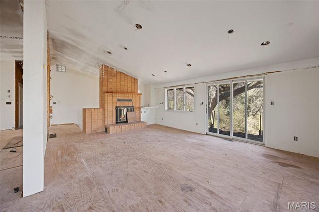 1400 Hudson Road, St Louis, MO 63135