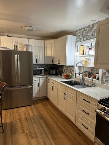 38W311 Il Route 64 Highway, St. Charles, IL 60175