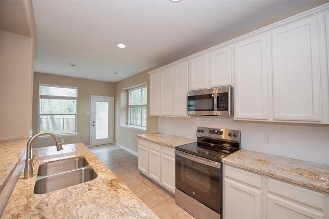 10411 Village Lake Drive, Missouri City, TX 77459
