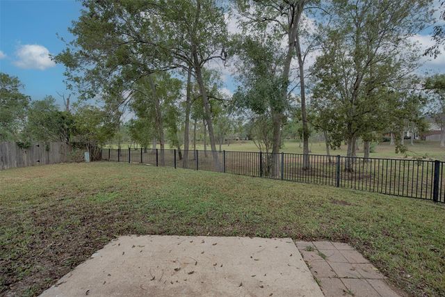 10411 Village Lake Drive, Missouri City, TX 77459