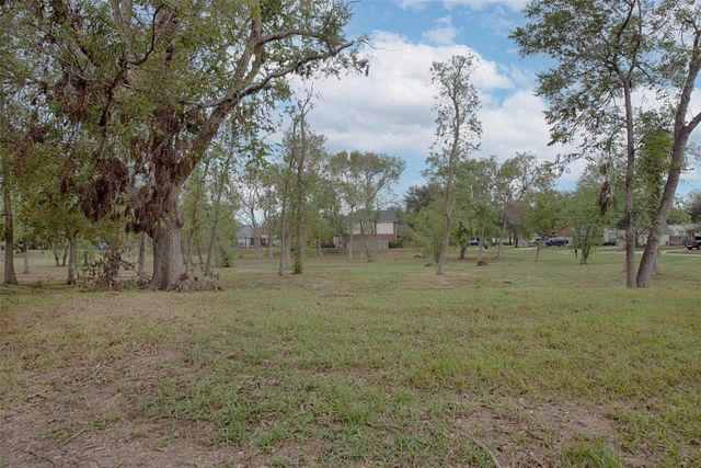 10411 Village Lake Drive, Missouri City, TX 77459