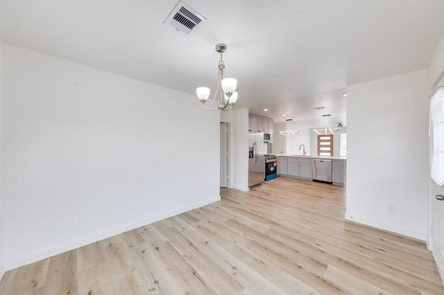 3635 Ward Street, Houston, TX 77021