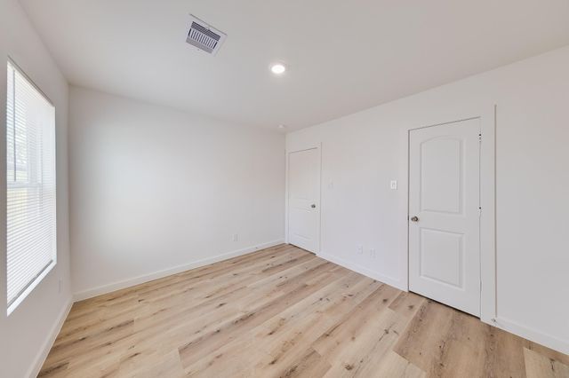 3635 Ward Street, Houston, TX 77021