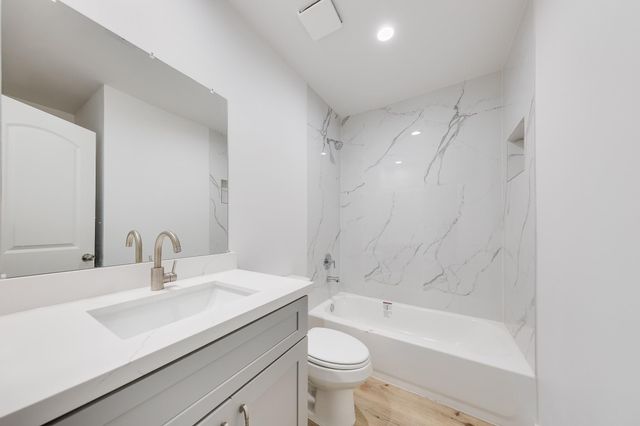 3635 Ward Street, Houston, TX 77021